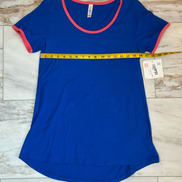 LuLaRoe Classic Tee Blue with Pink Trim – Size XS – NWT - Picture 4 of 7